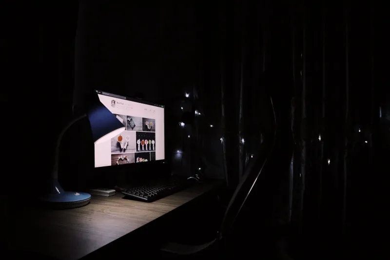 Fangs in the Dark: What's Really Happening to Your Brain During 3 AM Casino Sessions